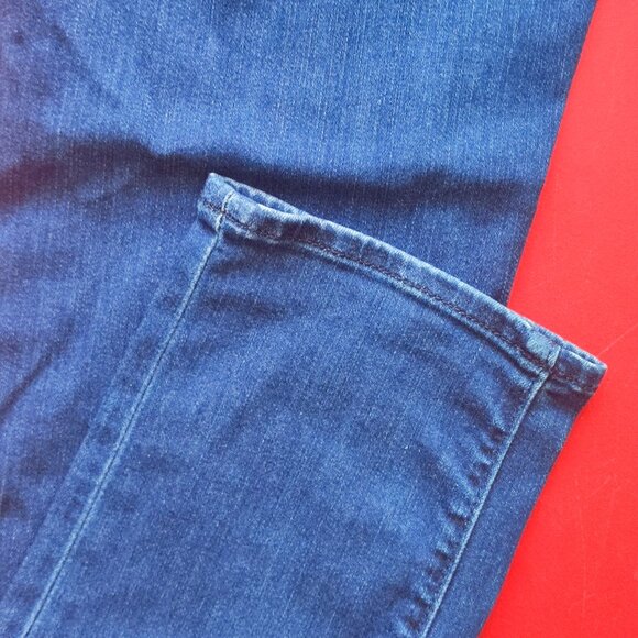 Eddie Bauer jeans slim straight slightly curvy regular blue women's size 10 - Picture 10 of 11